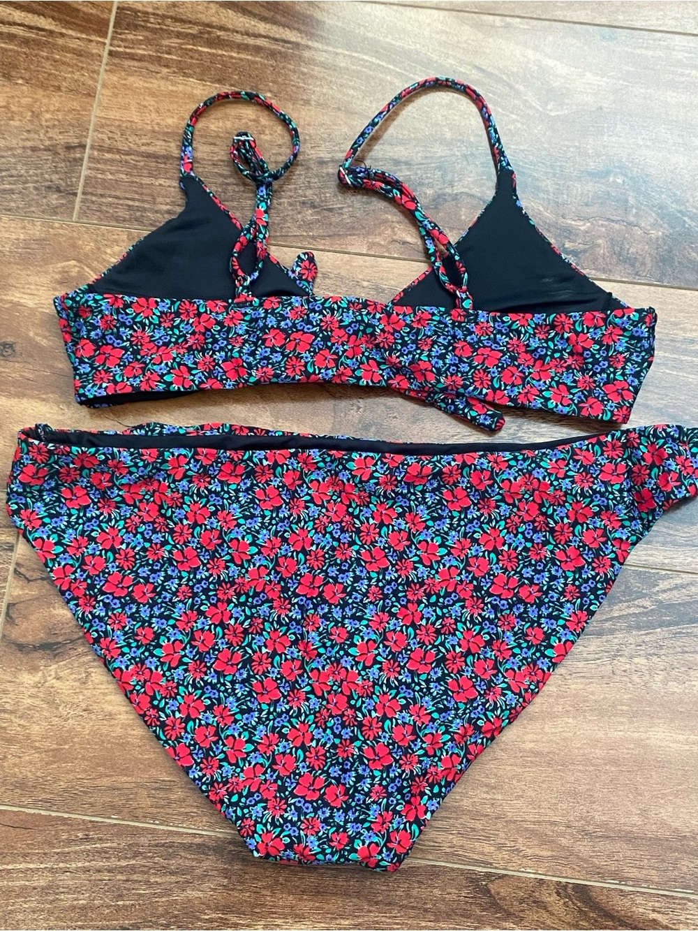 Tilly's Floral Tie-Front Bikini Set - Picture 3 of 7